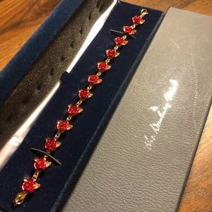 Dozen roses bracelet